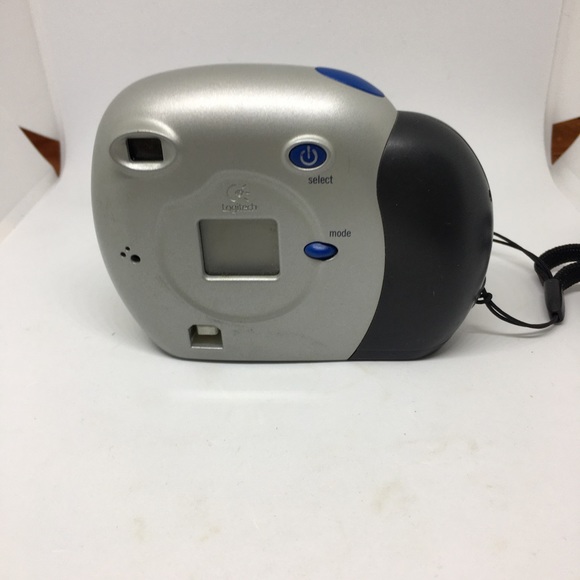 Logitech Clicksmart 310 Web Cam - Picture 12 of 16